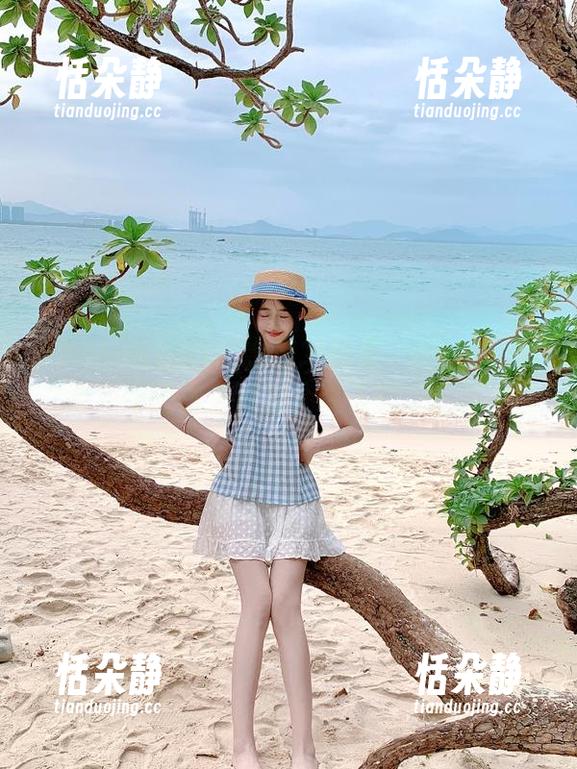 Feilin嗲囡囡 - 高清写真集：BABY_柒在皮衣中的迷人时刻，令人难以忘怀.txt