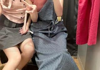 Feilin嗲囡囡 – 美女如诗：晗大大Via学姐的写真美图精彩合集.txt
