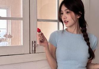 GIRLT果团网 – 定制专属你的梦幻礼服，蜜桃Q妹儿的图集让你心动不已，快来一探究竟！.txt