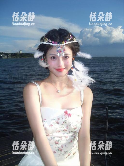 GIRLT果团网-裴希西 GIRLT果团网 - 裴希西的搞笑图库:精选剧情作品,笑点多到数不过来!.txt