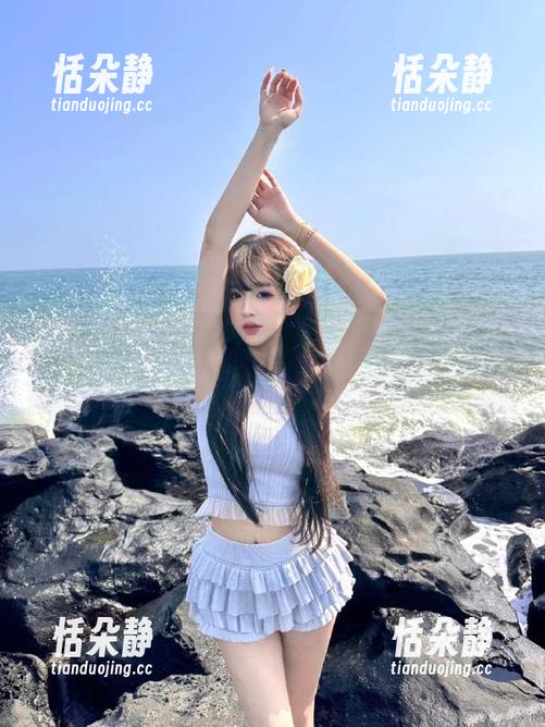 GIRLT果团网-黄歆苑 GIRLT果团网 - 黄歆苑教室全集写真:找回记忆中的课桌与精彩瞬间.txt