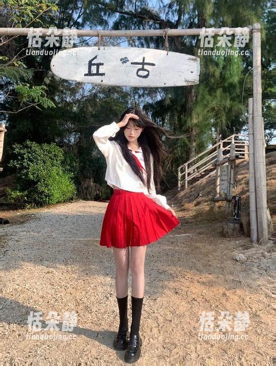 IMiss爱蜜社 - 免费分享SISY思清纯魅力套图，捕捉每一瞬的甜美瞬间！.txt
