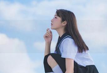 LD零度摄影 – 欢迎体验文静的全新白丝图包更新，让你沉浸在艺术之中.txt