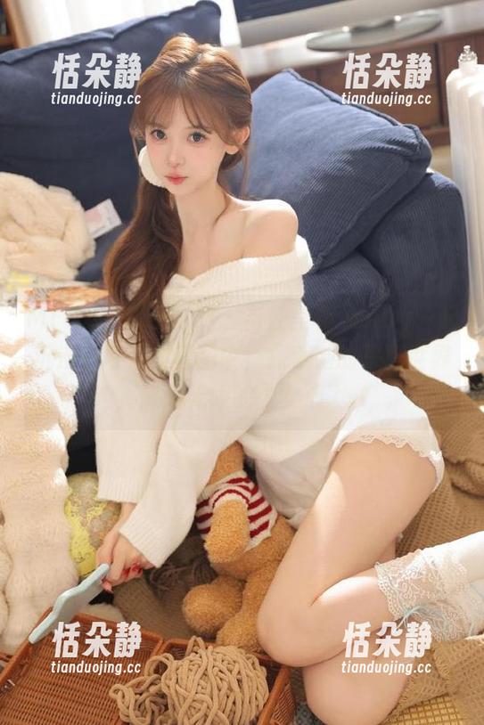 MFStar模范学院 - 与任莹樱Jenny一起沉浸在可爱的套图中，探索她的写真世界，感受无限的少女心.txt
