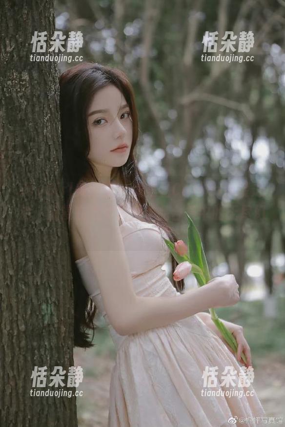 MyGirl美媛馆 - 绮里嘉Carina泳装之旅：沉浸在这个震撼作品合集中的无尽幻想！.txt