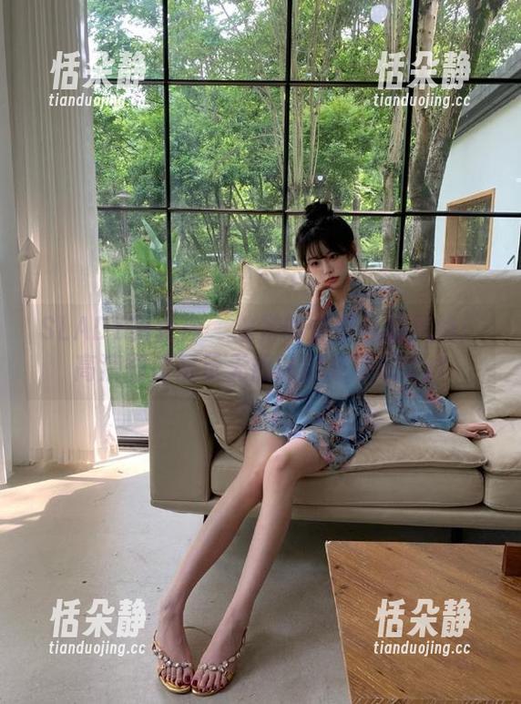 SLADY猎女神 - 独特的怡萱礼服风格：高清图库展示无限的创意灵感.txt
