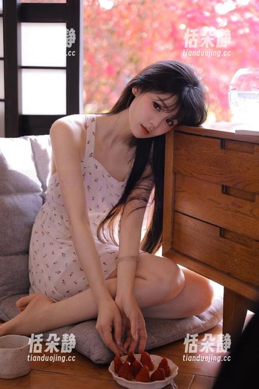 TouTiao头条女神 - 来看看萌琪琪的学妹写真图集，绝对让你笑到停不下来！.txt