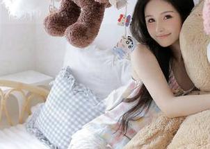 TouTiao头条女神 – 福利不止于此！萌琪琪美足写真系列，带你感受无与伦比的视觉享受！.txt