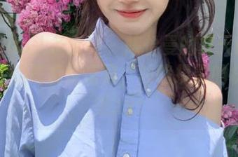 TouTiao头条女神 – 陈怡曼的夏天最新作品集，饱览视觉盛宴，领略摄影的极致之美.txt