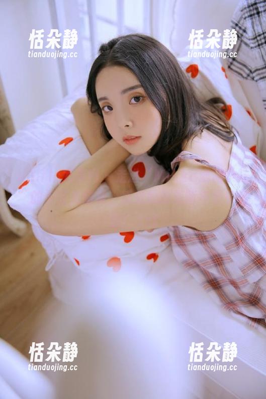 UGirls尤果网 - 走进“Mikka涵涵学妹”的无圣光图集，感受她的清新与俏皮气息！.txt