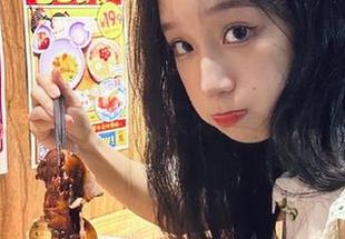 UGirls尤果网 – 赶快下载“刘娅希姐姐”最新写真套图，沉浸在她的梦幻世界中！.txt