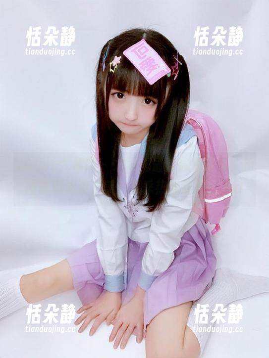 UGirls尤果网 - 才可儿最新泳池写真，原图展现泳姿之美，夏季热辣焦点！.txt