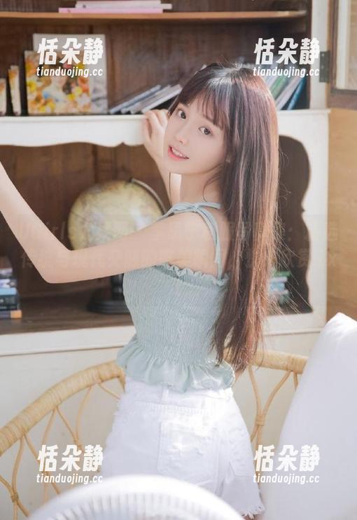 UGirls尤果网 - 李思宁和服写真集：精选传统与现代交融的唯美瞬间，快来欣赏.txt