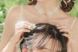 UGirls尤果网 – 视线中的红裙：涉谷由里美图合集带你体验时尚之美.txt