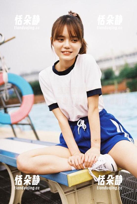 UGirls尤果网-韩安琪 UGirls尤果网 - 迷醉在韩安琪制服写真图集中的每一帧,邂逅梦中情人的心动瞬间!.txt