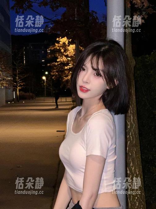 XIAOYU语画界-杨晨晨Yome XIAOYU语画界 - 迷人红裙下的杨晨晨Yome写真原图,感受时光流转中的美丽.txt