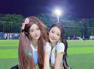 Xiuren秀人网 – 走进Angela小热巴的世界：吊带写真套图尽显她的活力与无限可能！.txt