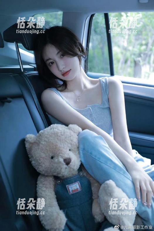 Xiuren秀人网-刘婷婷 Xiuren秀人网 - 探索细腻美,刘婷婷粉色写真精选合集带你领略.txt