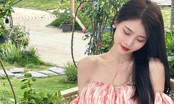 Xiuren秀人网 – 从教室到写真，周慕汐baby图集精选带你体验不一样的课堂生活.txt