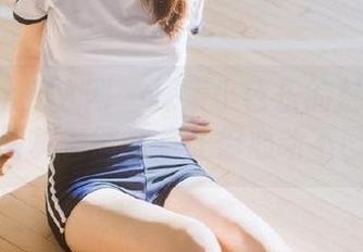 Xiuren秀人网 – 探索小芭乐的魅力世界，网袜写真套图合集让你心动不已！.txt