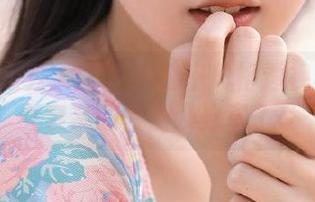 Xiuren秀人网 – 办公室风格透视：小魔女奈奈的套图及分享.txt