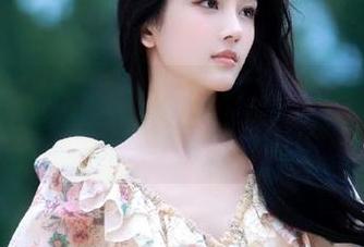 Xiuren秀人网 – 杨晨晨的迷人魅惑：性感秘书OL眼镜美女原图壁纸导览.txt