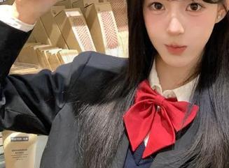 Xiuren秀人网 – 窥探林文文yooki的私房旗袍美图，带你领略中国风的极致优雅.txt