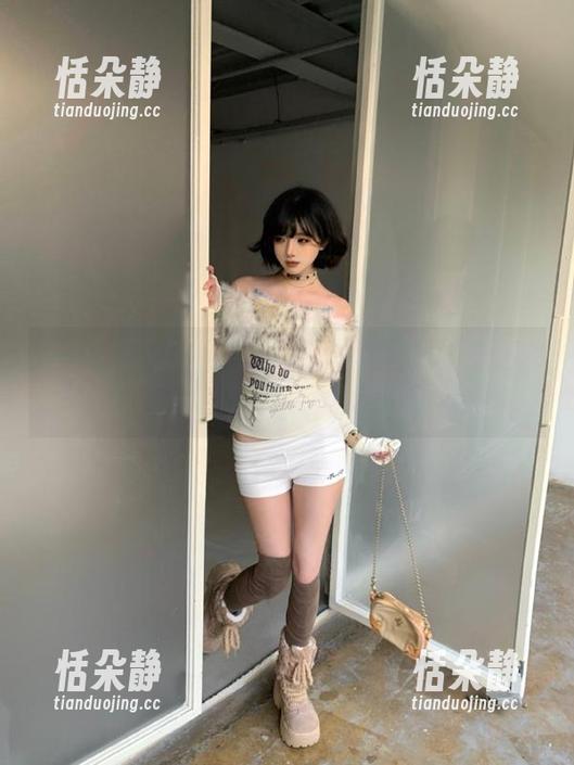 Xiuren秀人网 - 观看沐子熙V纯白作品图包，领略她独特的时尚与纯净气质.txt