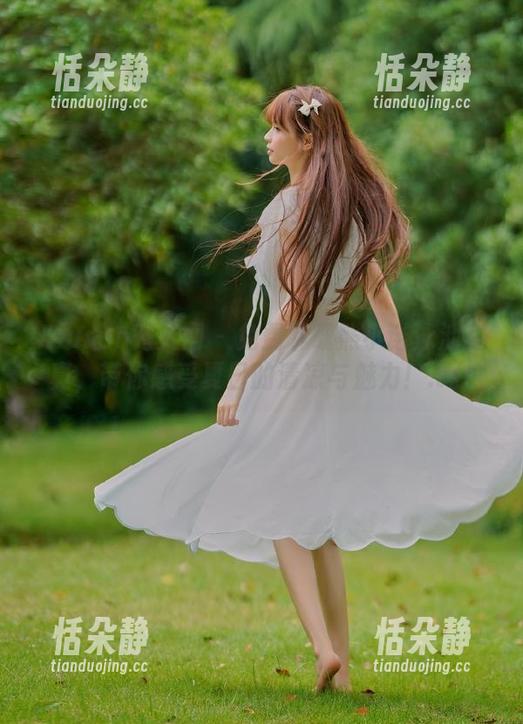 Xiuren秀人网 - 免费下载熊小诺泳池写真，带你感受夏日的清凉与魅力！.txt