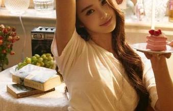 Xiuren秀人网 – 用短裙诠释青春，王婉悠Queen原图带你感受无限活力！.txt