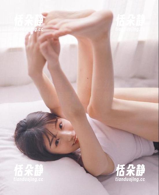 Xiuren秀人网 - 职业装魅力无限：米妮大萌萌全新作品更新，尽显职场女神气质！.txt