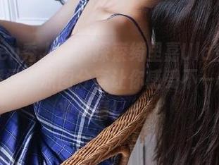 Xiuren秀人网 – 探索绮里嘉Ula空姐的精彩瞬间，原图分享让你感受不一样的职业风情！.txt