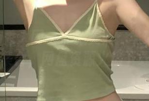 Xiuren秀人网 – 私藏美照：芈琳娜女友写真大集合，网盘资源火热下载中.txt