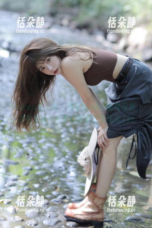 Xiuren秀人网 - 葛征Model清纯写真，图包里的少女梦幻故事尽展风采.txt