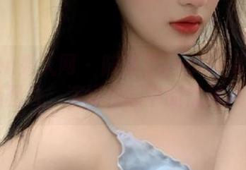 Xiuren秀人网 – 陆萱萱cecillia校服写真精选图片，演绎校园中的优雅风采.txt