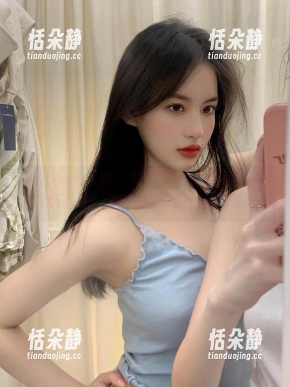 Xiuren秀人网-陆萱萱cecillia Xiuren秀人网 - 陆萱萱cecillia校服写真精选图片,演绎校园中的优雅风采.txt