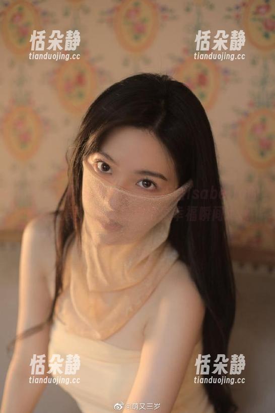 Xiuren秀人网-陈巧蓓isabella Xiuren秀人网 - 感受陈巧蓓isabella的居家之美,原图照片记录幸福瞬间.txt