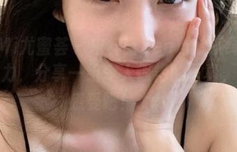 YouMi尤蜜荟 – 宋梓诺Bee巧妙演绎奶牛的魅力，分享一组令人惊艳的写真，快来感受吧！.txt