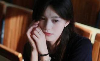 YouWu尤物馆 – Amrita贞贞最新写真诚意呈现，透明系列让你重拾纯净之美.txt