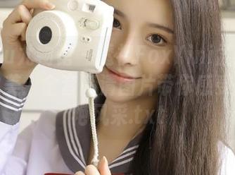 YouWu尤物馆 – 透视FoxYini孟狐狸的制服之美：全套高清图片带你感受她的惊艳风采.txt