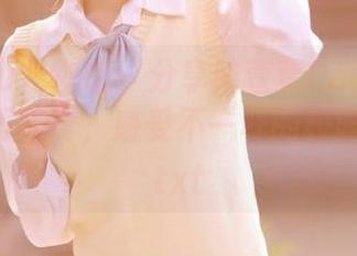 YouWu尤物馆 – 分享陆萱萱Cecilia的高清制服写真，感受不一样的校园清新风.txt