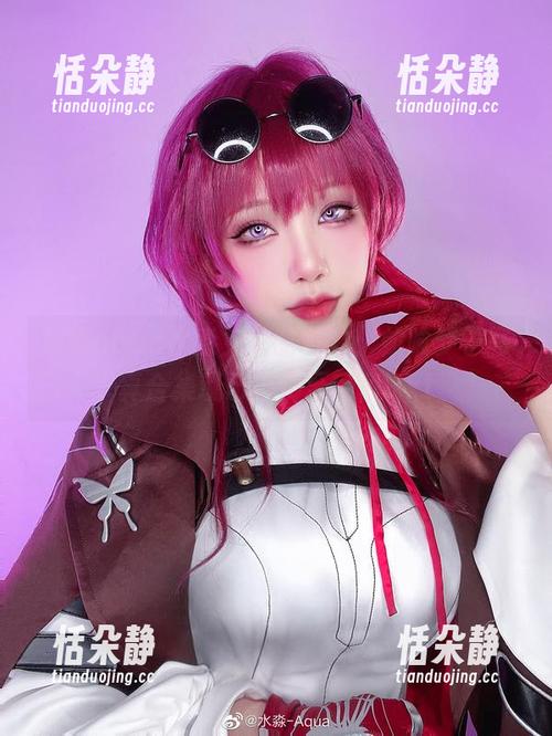 解锁aqua水淼兔女郎魅力：蛇喰梦子写真合集现已上传至网盘.txt