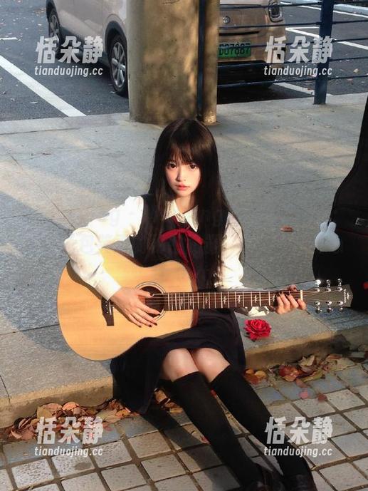 beautyleg - Morning白裙私房图集：裙子承包笑声的秘密武器，快来一起开心！.txt