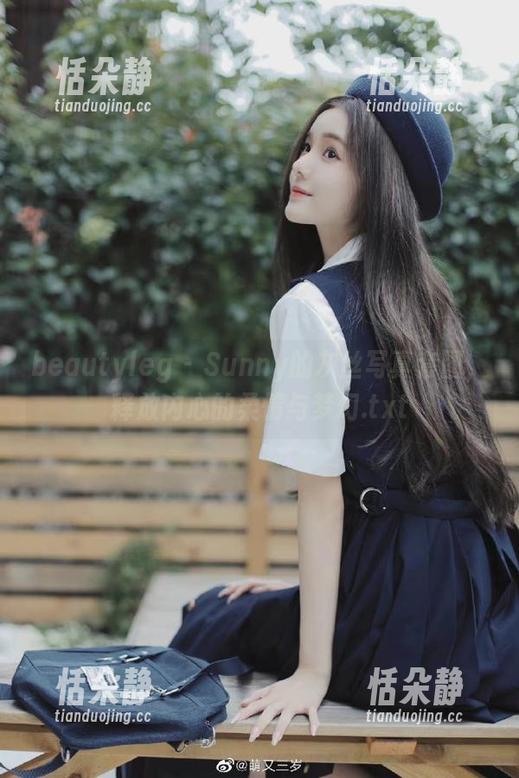 beautyleg - Sunny的灰丝写真套图，释放内心的柔情与梦幻.txt
