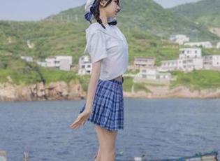 在nagisa魔物喵的巫女自拍包中发现无尽美图，珍藏超美套图，唤醒你的审美！.txt