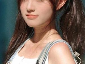 pans – 不容错过的折折连衣裙最新写真图片，时尚潮流的最佳选择！.txt
