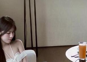 pans – 全套英英厨娘原图上线：带你领略她的厨房奇迹与独特风格！.txt