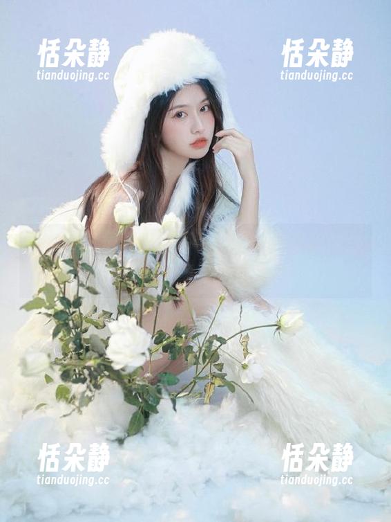 pans - 蕾蕾高清写真剧情：在光影中述说她的故事与情感.txt
