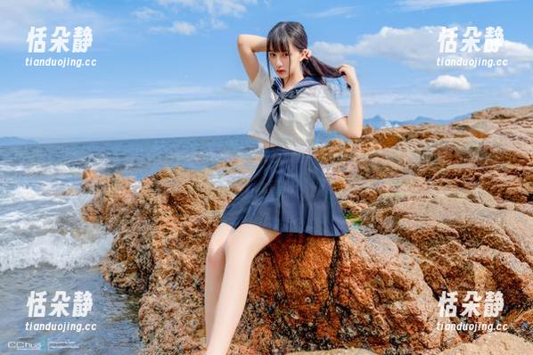 在サク(saku)Fantia2021年写真集中，寻找让人心动的高清原图故事.txt