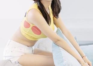 丽柜 – 可馨的丽柜典藏：透过原图与图包，探索摄影背后的故事与情感.txt